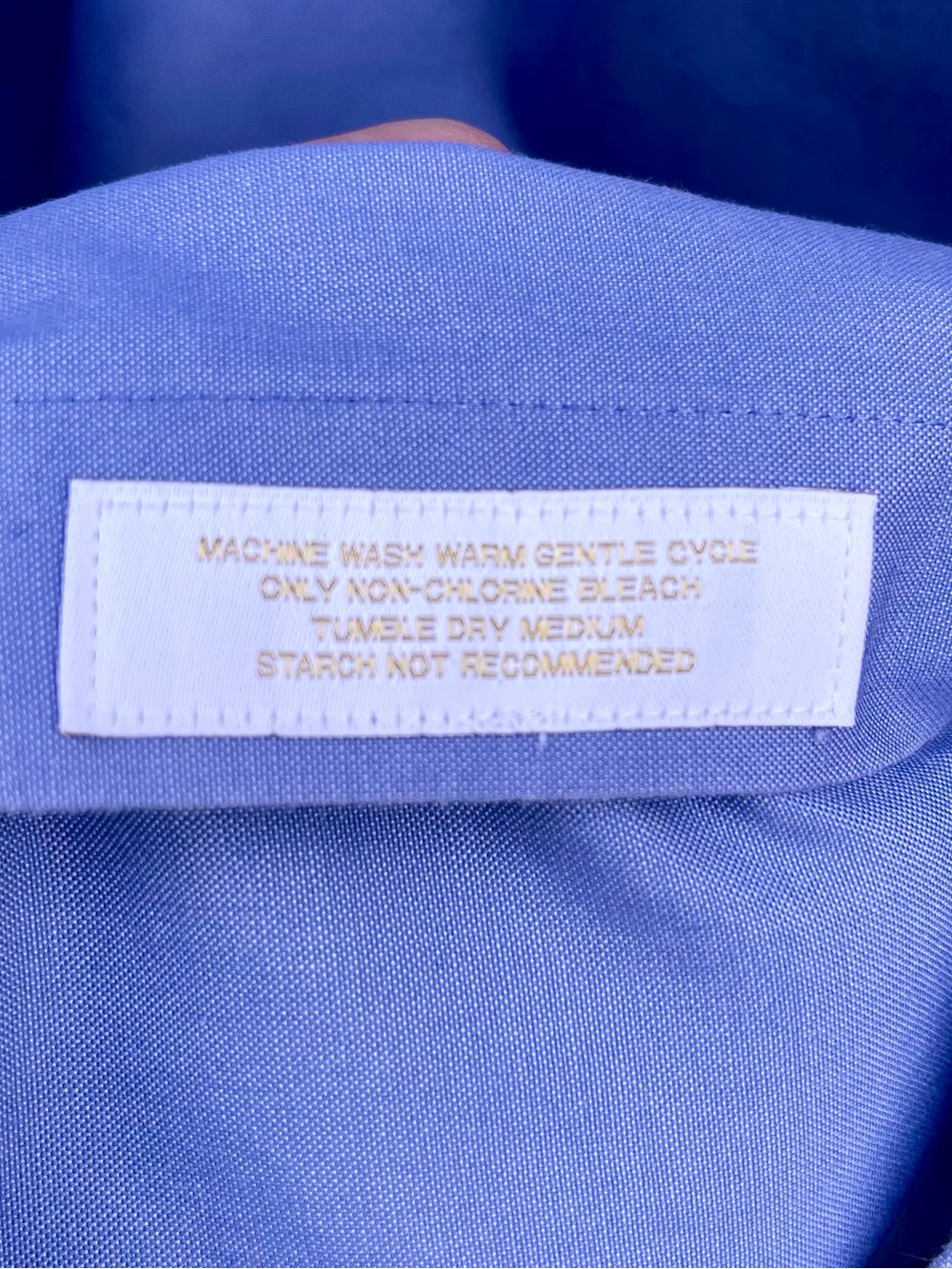 Roundtree & Yorke Gold Label Men’s Dress Shirt in Periwinkle- 18 1/2 - 36 Tall - Picture 6 of 7